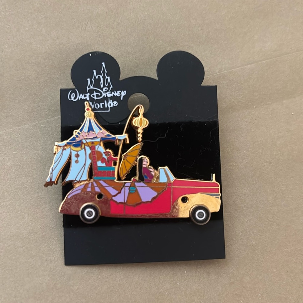 189967   |   MGM/WDW - Stars & Motor Cars Parade - 2001 - Mulan
